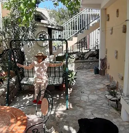 Apartment Comfort House San Snova Baska Voda